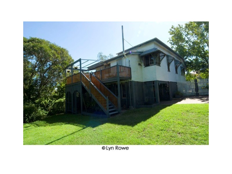 27  Blackwood Road, Salisbury QLD 4107