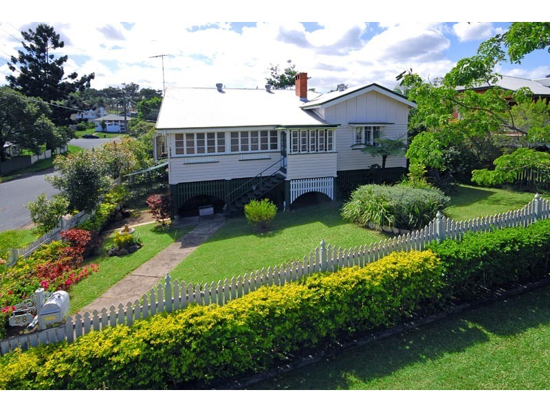 28  Longueval Street, Moorooka QLD 4105