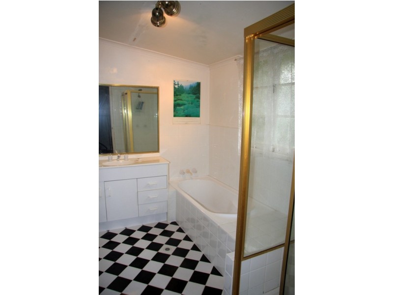 84 Blackwood Road, Salisbury QLD 4107