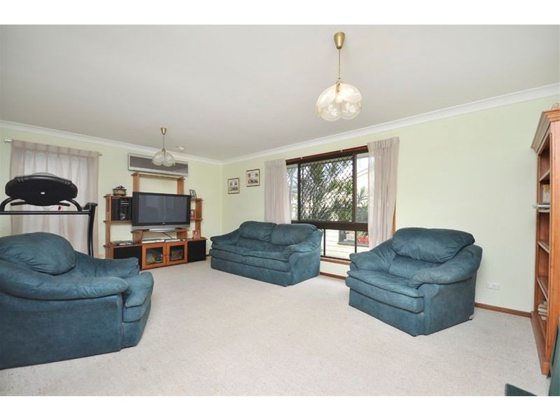 14 Nyleta Street, Coopers Plains QLD 4108