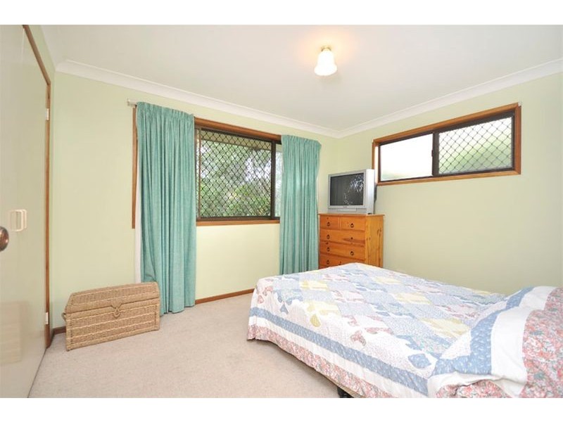 14 Nyleta Street, Coopers Plains QLD 4108