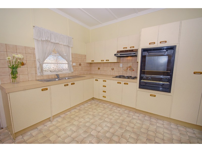 81  Gainsborough Street, Moorooka QLD 4105