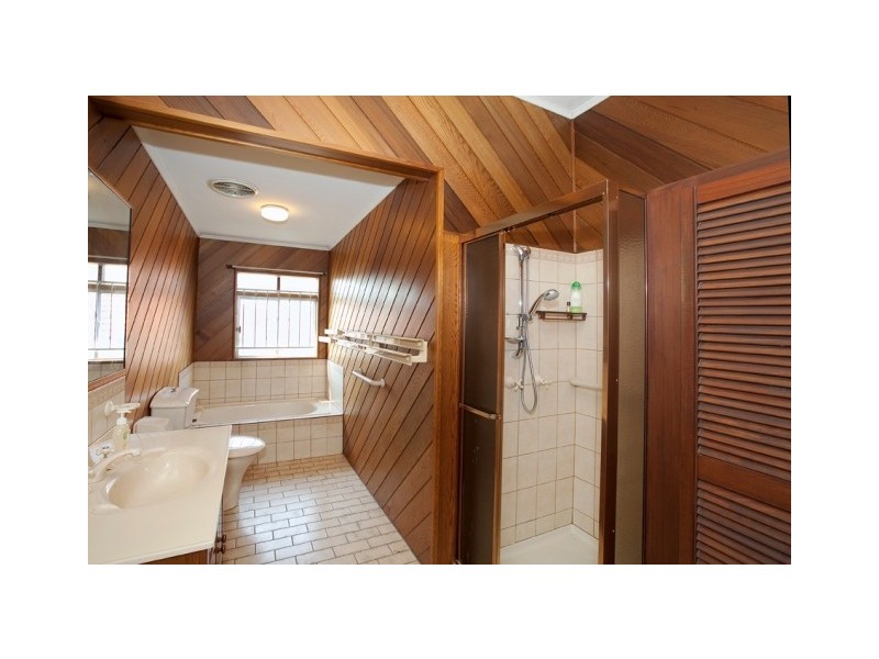 1  Timbury Street, Moorooka QLD 4105