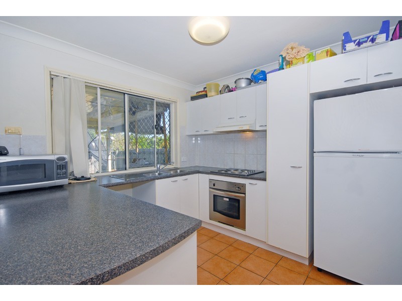 19 Macknish Cres, Coopers Plains QLD 4108