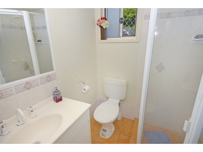 19 Macknish Cres, Coopers Plains QLD 4108