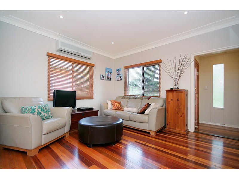 34  Fairy Street, Moorooka QLD 4105