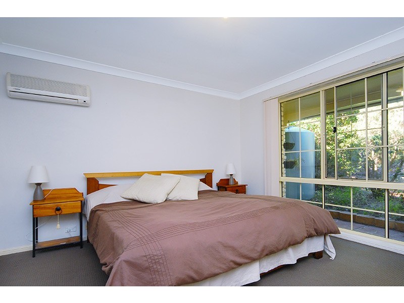 12 Glenroy Place, Parkinson QLD 4115