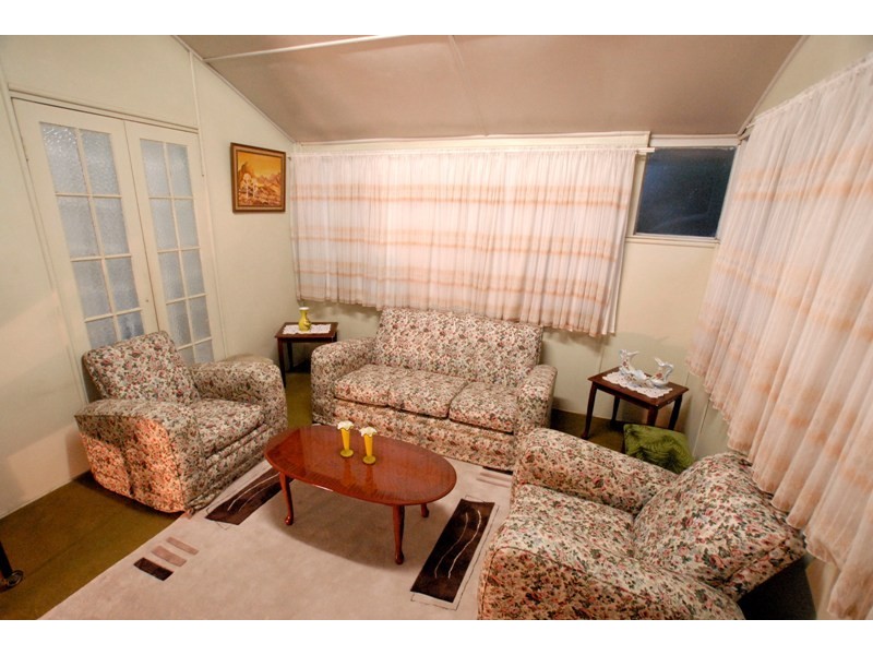 27 Emperor Street, Annerley QLD 4103