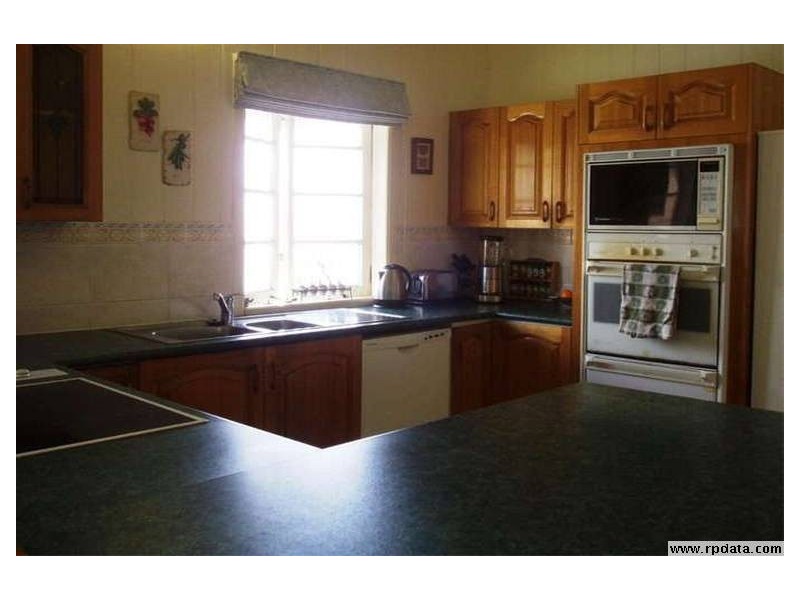 27  Piers Street, Moorooka QLD 4105