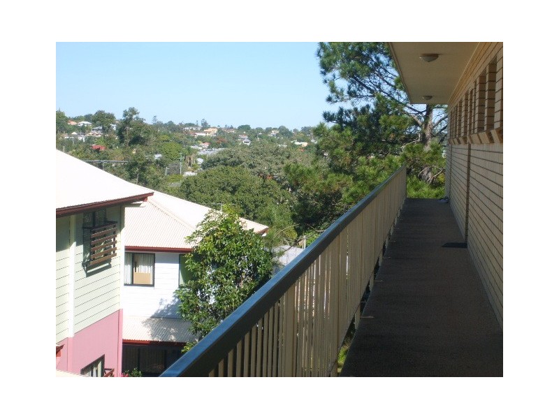 4/22  Princess Street, Fairfield QLD 4103