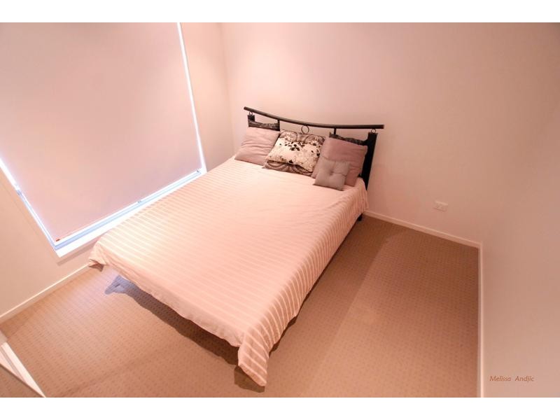 2 Clover Hill Court, Calamvale QLD 4116