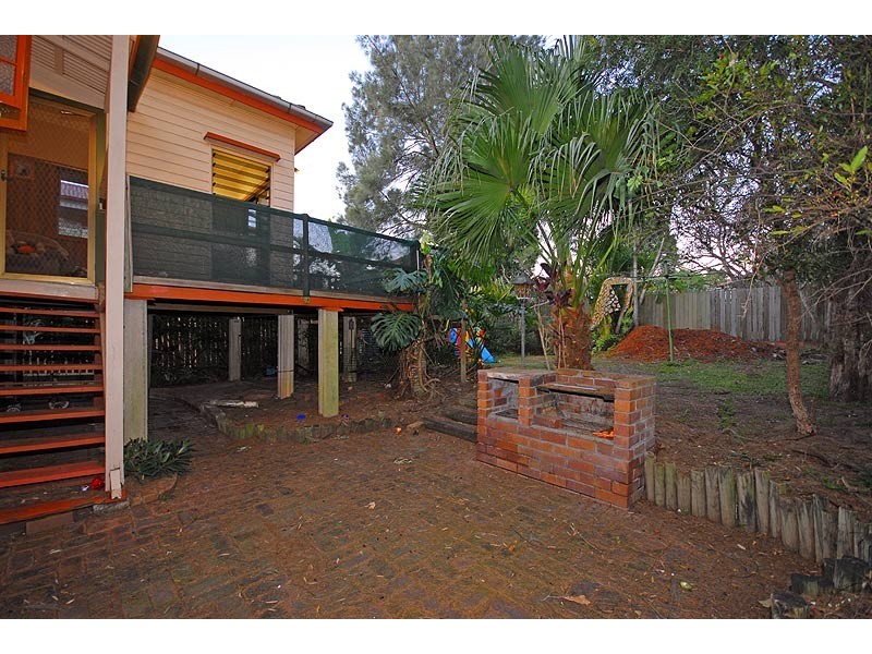 6  Fincastle Street, Moorooka QLD 4105