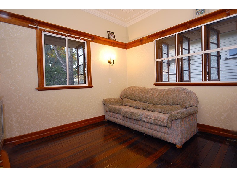 6  Fincastle Street, Moorooka QLD 4105