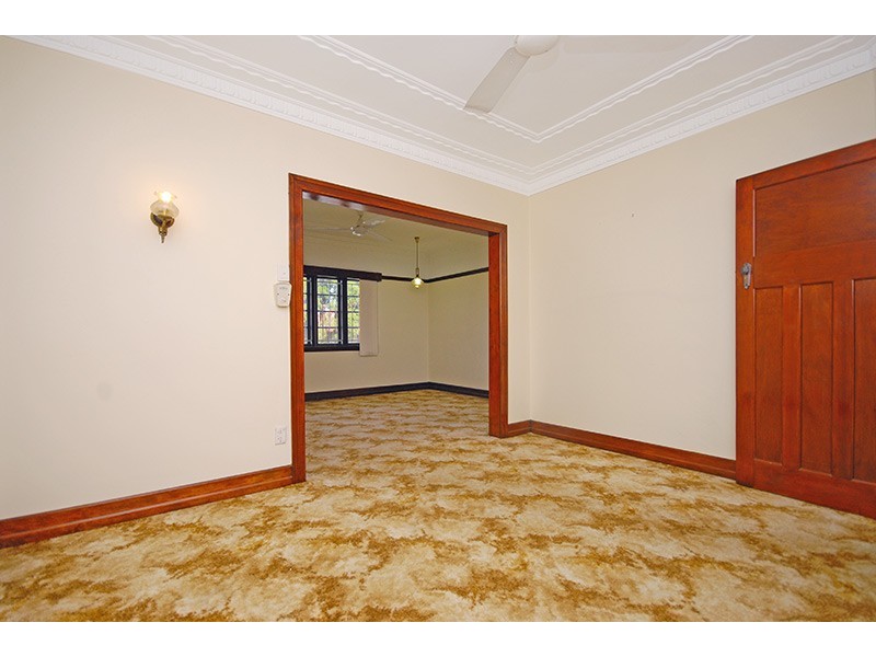 229 Beaudesert Road, Moorooka QLD 4105