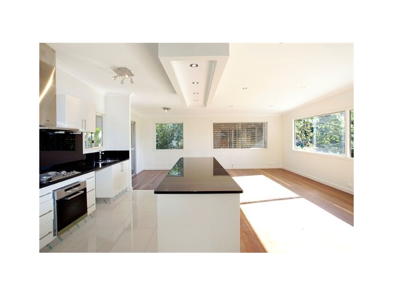 100 Strickland Terrace, Graceville QLD 4075