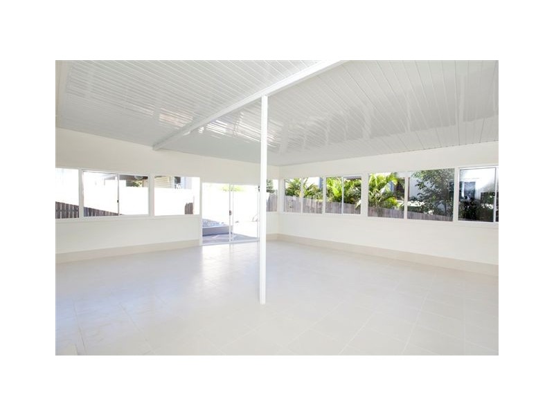 100 Strickland Terrace, Graceville QLD 4075