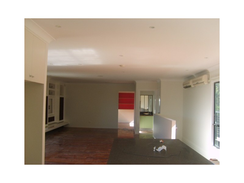 59 Roseglen Street, Greenslopes QLD 4120