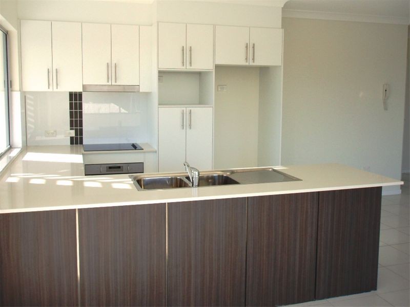 3-5  Gainsborough Street, Moorooka QLD 4105