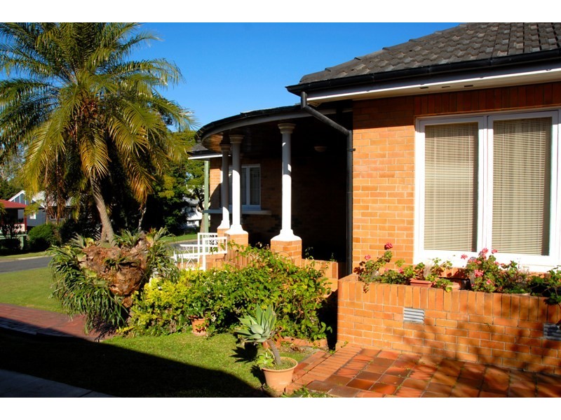 30 Stephenson Street, Oxley QLD 4075