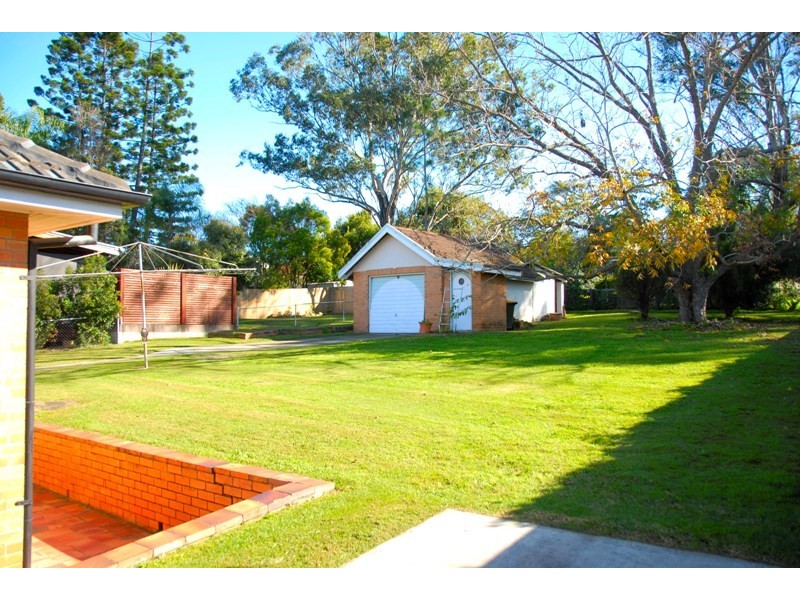 30 Stephenson Street, Oxley QLD 4075