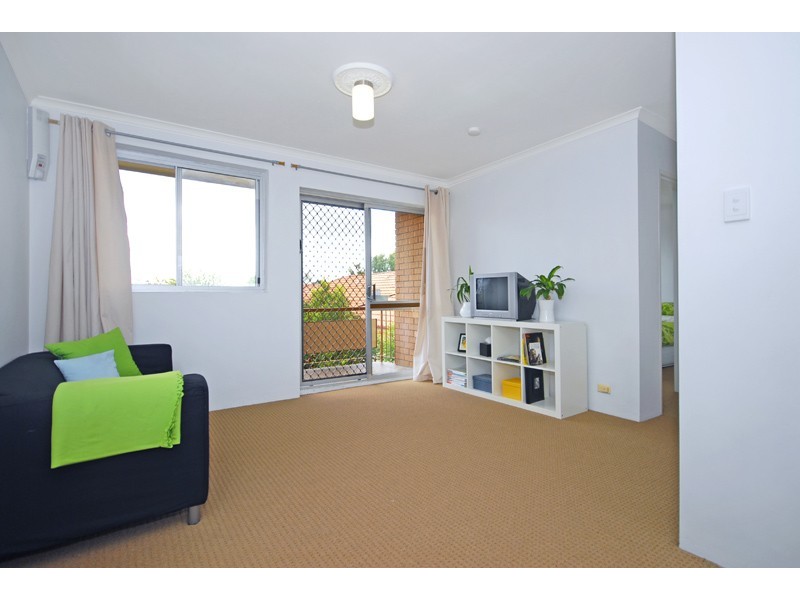 6/8 Blackburn Street, Moorooka QLD 4105