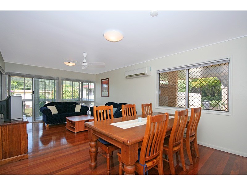 1  Kingwell Street, Moorooka QLD 4105