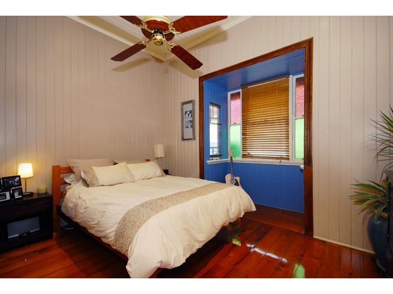 74  Ridge Street, Greenslopes QLD 4120