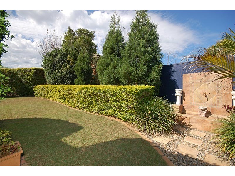 12 Vasey Street, Moorooka QLD 4105