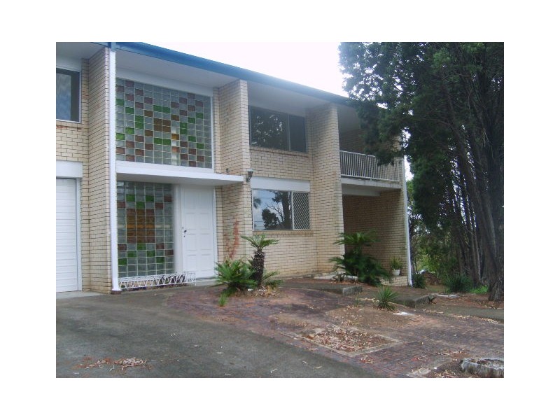 27 Wonderlost Outlook, Annerley QLD 4103