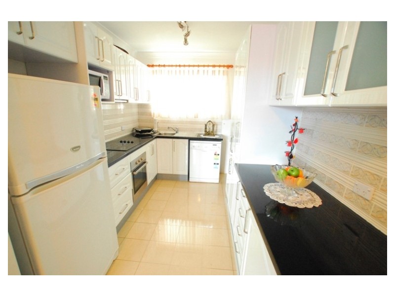 2/23  Dora Street, Moorooka QLD 4105