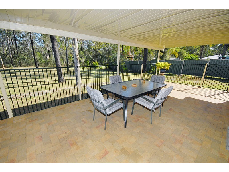 10  Kensington Drive, Munruben QLD 4125