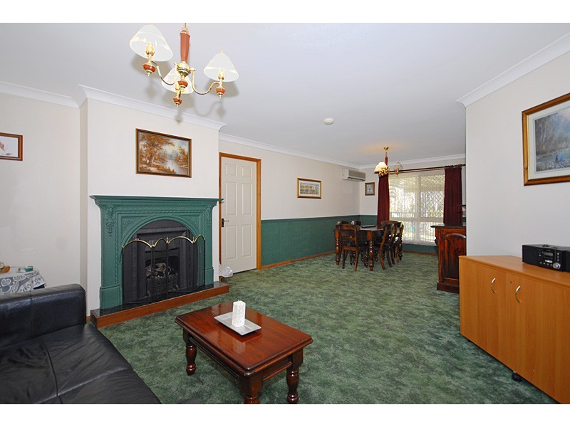 10  Kensington Drive, Munruben QLD 4125