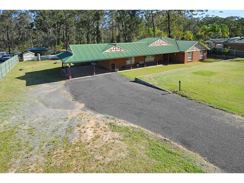 10  Kensington Drive, Munruben QLD 4125