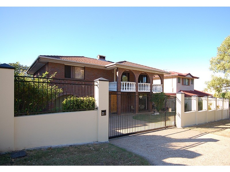 7  Tamarang Street, Tarragindi QLD 4121