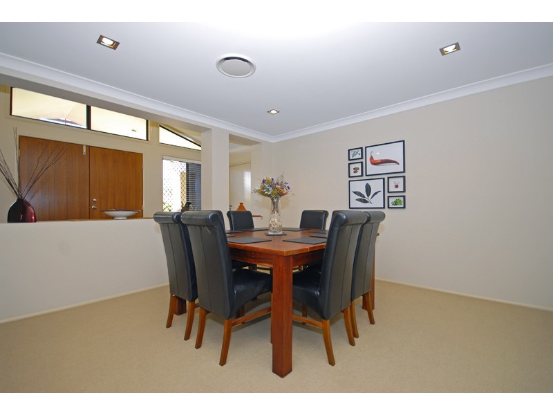 19 Watarrka Drive, Parkinson QLD 4115