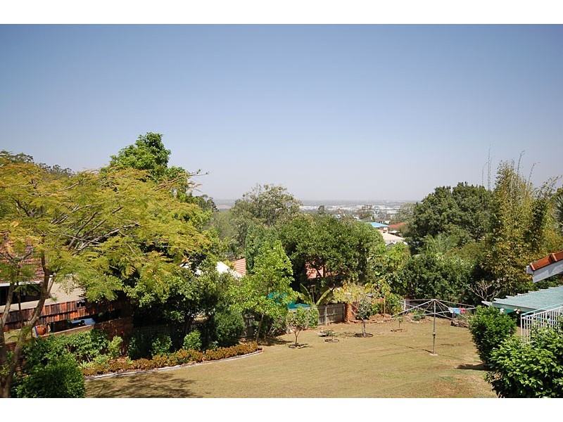 9 Kerrianne Place, Moorooka QLD 4105