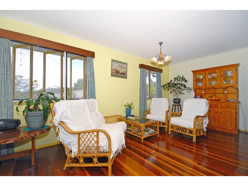 1  Ferrand Street, Tarragindi QLD 4121