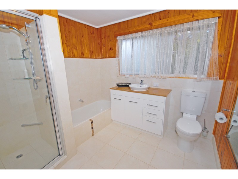 1  Ferrand Street, Tarragindi QLD 4121