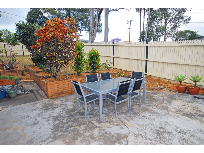 1  Ferrand Street, Tarragindi QLD 4121