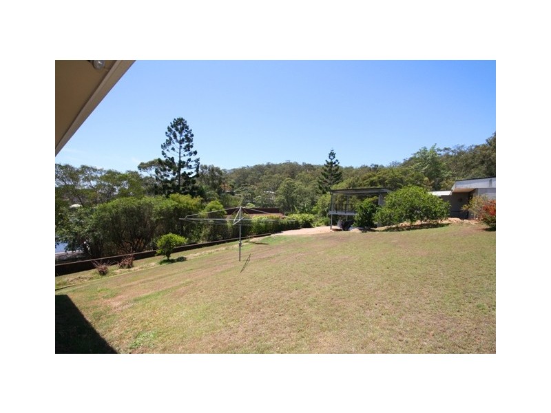 24 Charmaine Street, Moorooka QLD 4105