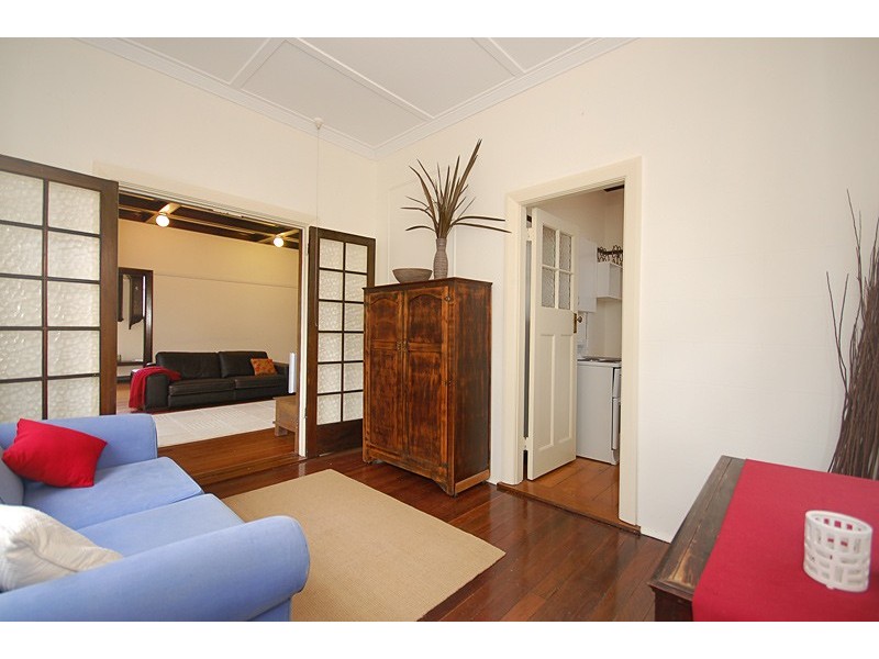 27 Mackie Street West, Moorooka QLD 4105