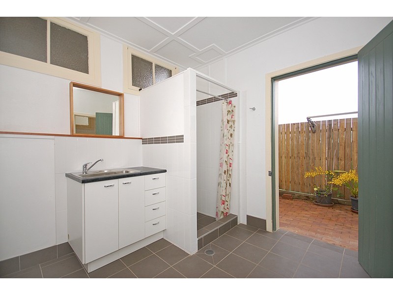 27 Mackie Street West, Moorooka QLD 4105