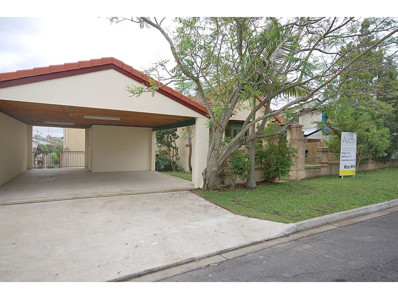 27 Mackie Street West, Moorooka QLD 4105
