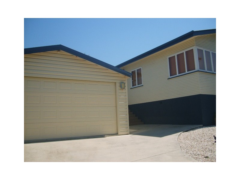 19 Andrew Avenue, Tarragindi QLD 4121