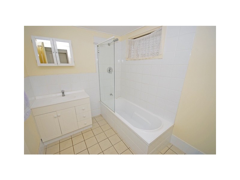 30 Koala Road, Moorooka QLD 4105