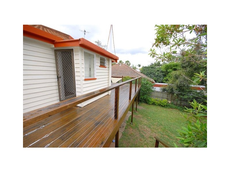 30 Koala Road, Moorooka QLD 4105