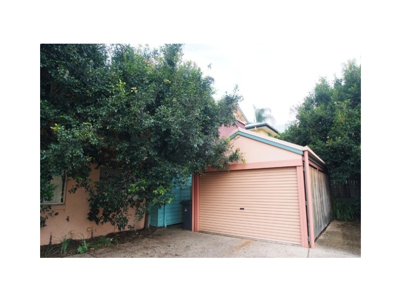 3/16 Cardross Street, Yeerongpilly QLD 4105