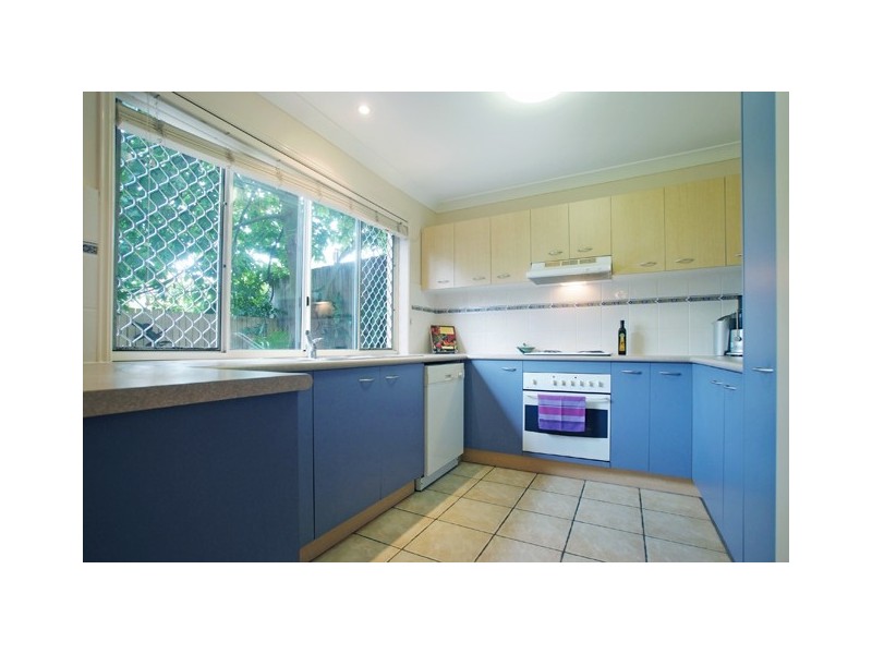 3/16 Cardross Street, Yeerongpilly QLD 4105