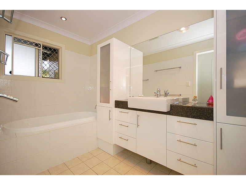 31  Scherger Street, Moorooka QLD 4105