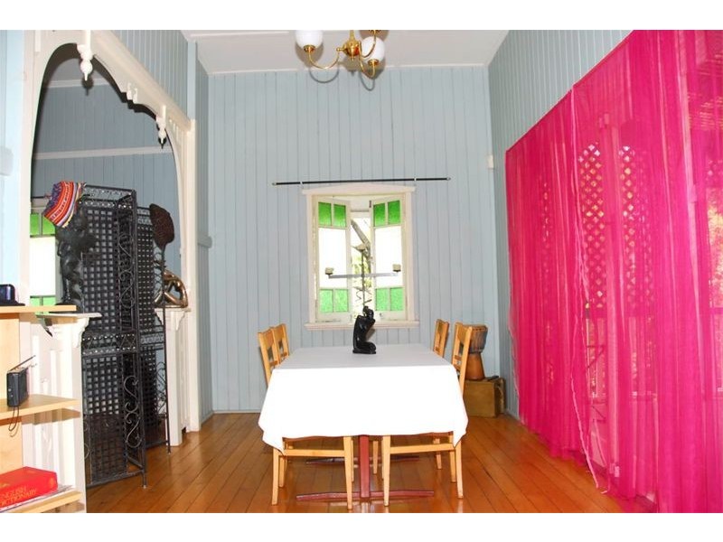 11 Violet Street, Yeronga QLD 4104